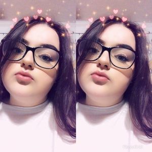 Meet your Posher, Anastazia